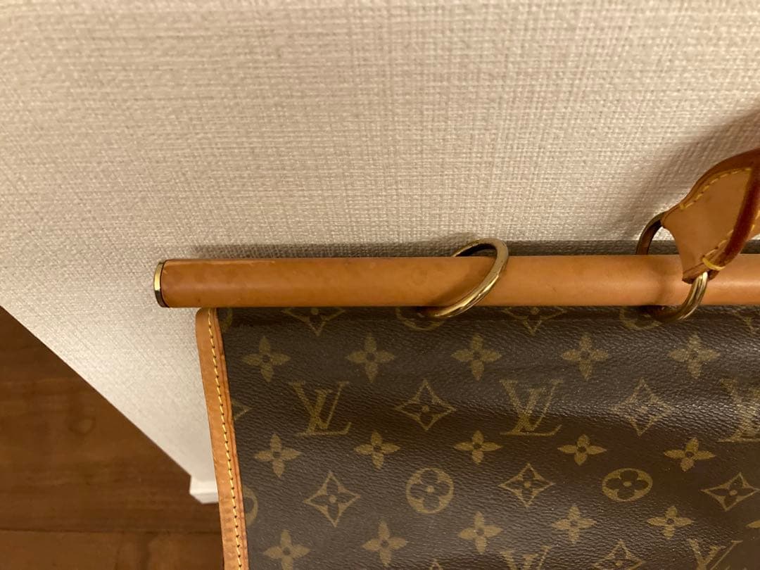 LOUIS VUITTON ルイヴィトン　サックシャス　美品