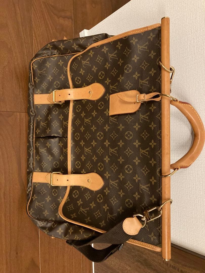 LOUIS VUITTON ルイヴィトン　サックシャス　美品