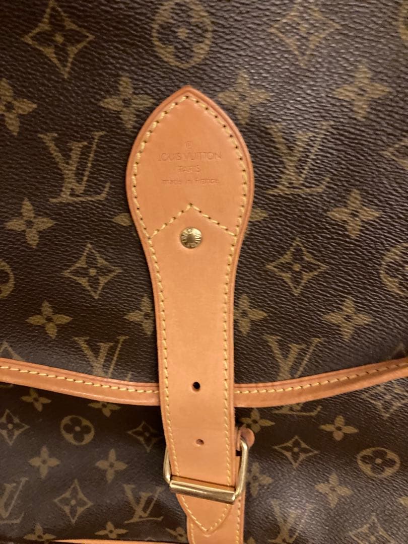 LOUIS VUITTON ルイヴィトン　サックシャス　美品