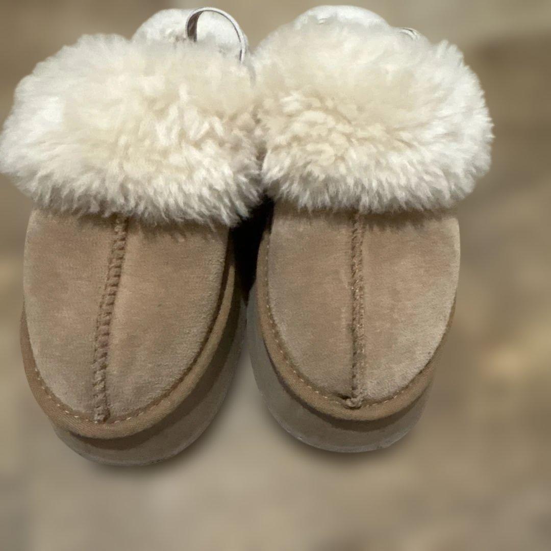 【値下げしました】UGG 厚底スリッポン