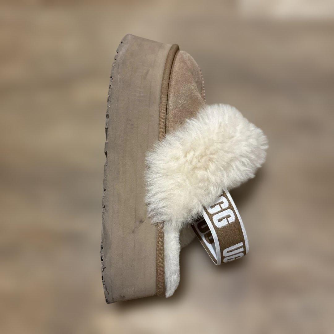 【値下げしました】UGG 厚底スリッポン