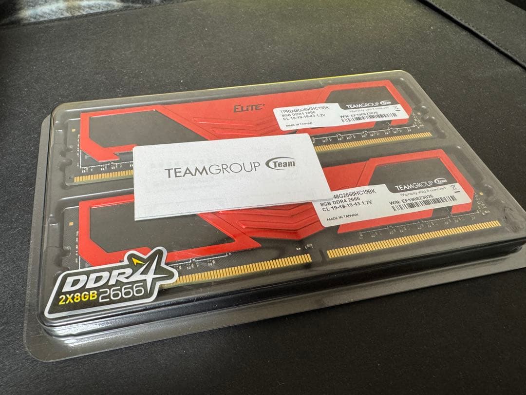 TEAMGROUP ELITE DDR4メモリー 8gb×2枚
