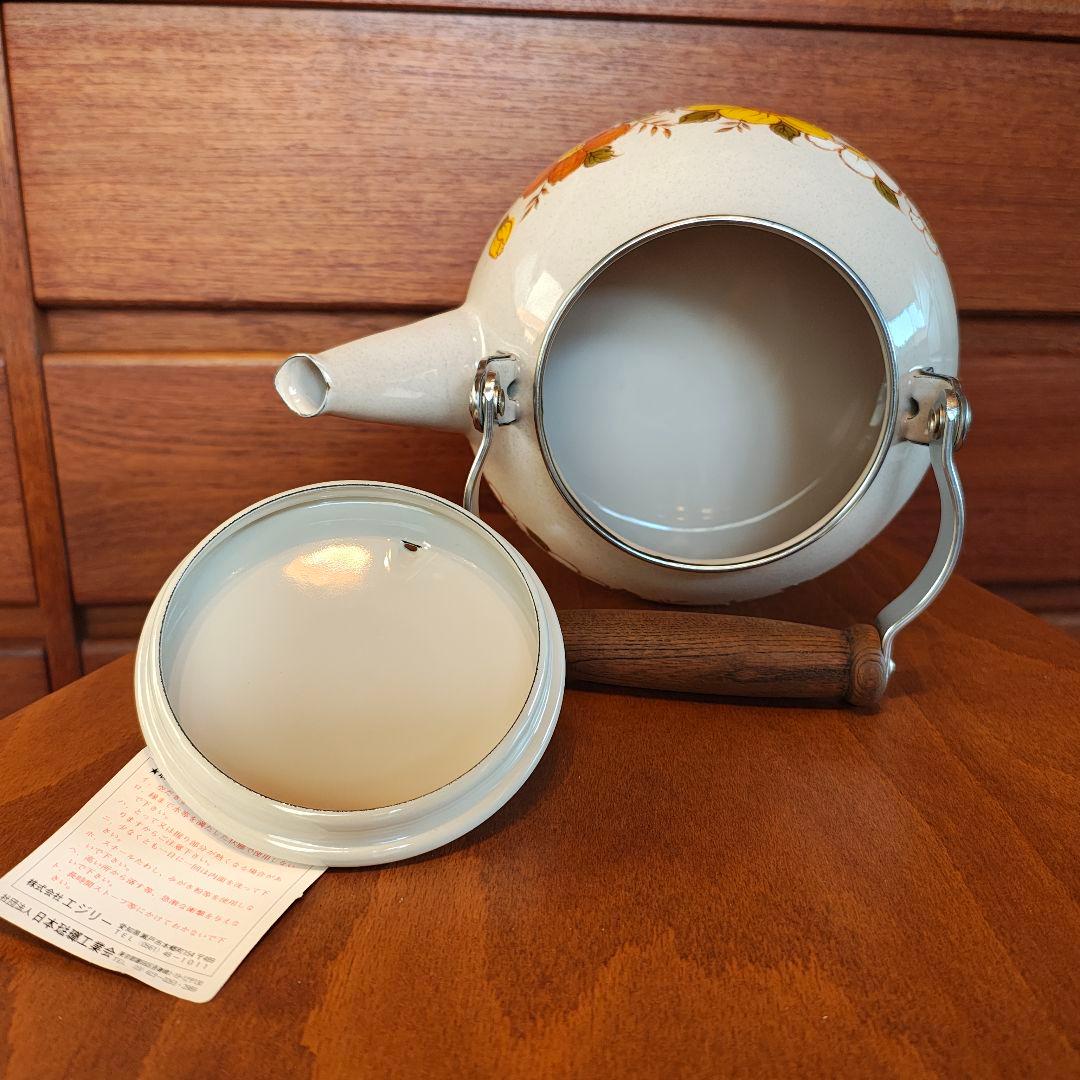 新品未使用 箱入り EJIRY 江尻 両手鍋 ケトル Round Deluセット