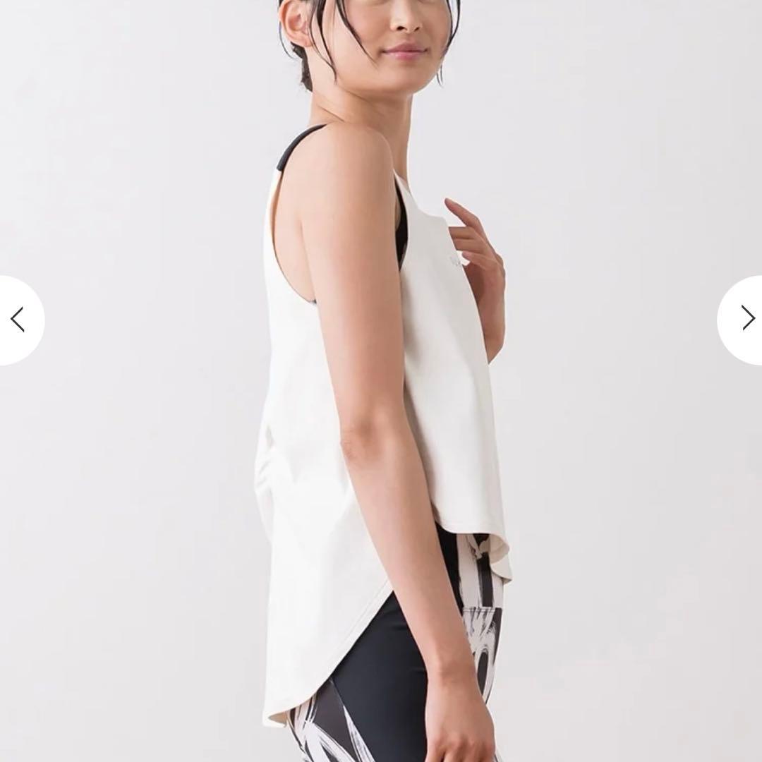 Kako　SUKALA 新品　ハートプリントブラトップ＋タンクトップS