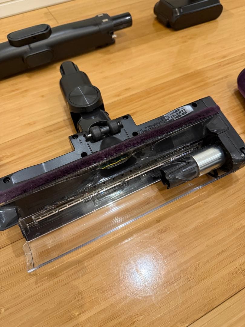 【美品】Sharkコードレススティッククリーナー　IW3241J