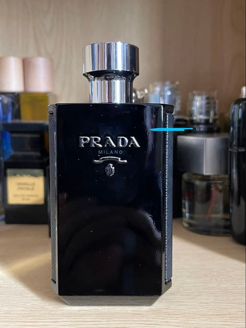 ハナさん　4点 YSL MYSLF マイセルフ と Prada オムインテンス
