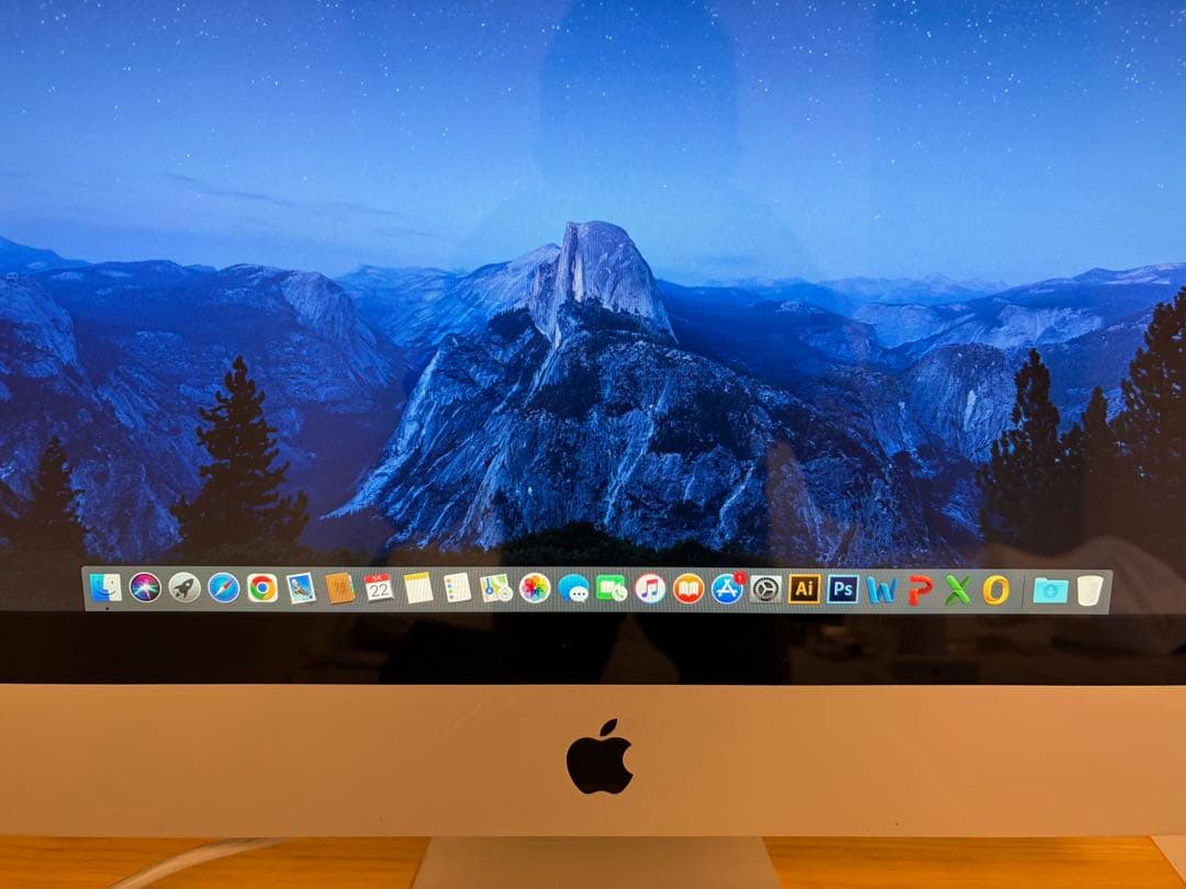 iMac 21.5 mad2010 メモリ16GB増設済 ソフト付