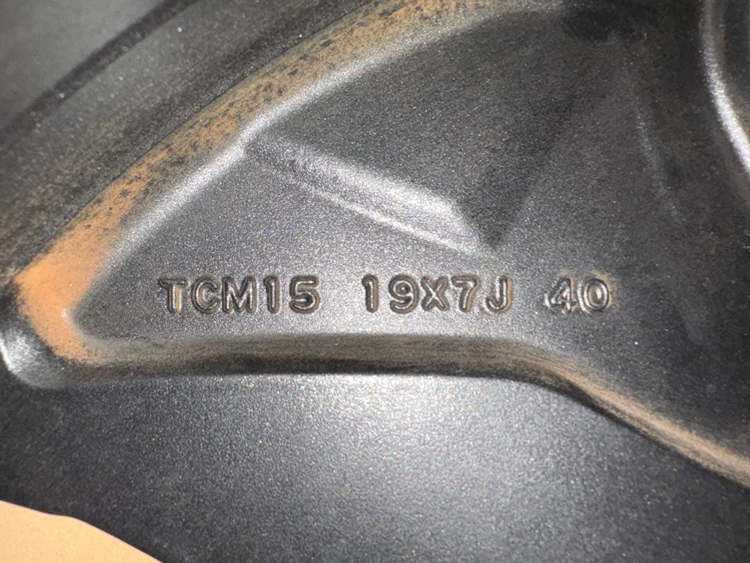 モデリスタ プリウス 60系 ブラックパール　美品 MXWH60 19インチ