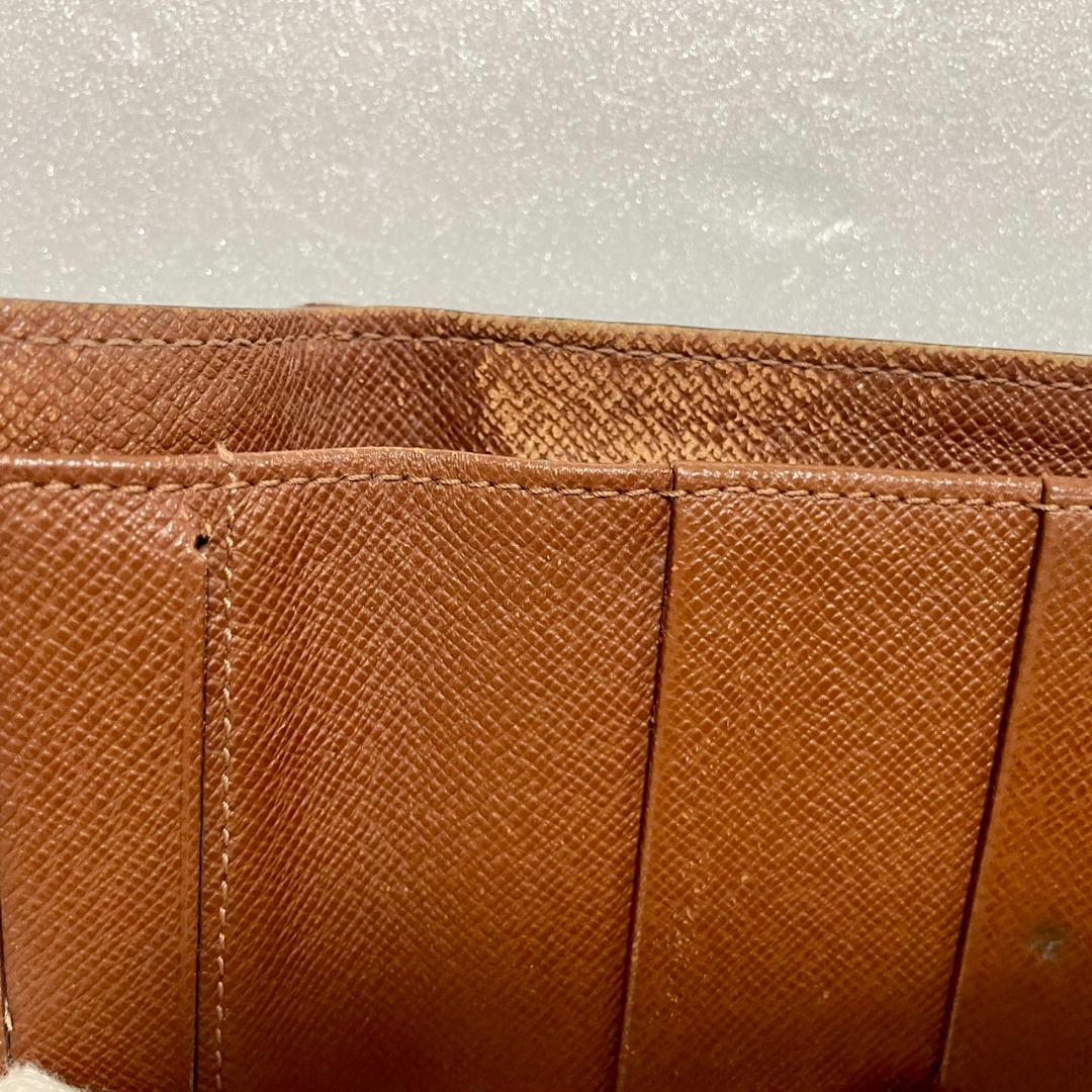 Louis Vuitton ルイヴィトン モノグラム 二つ折り コンパクトジップ