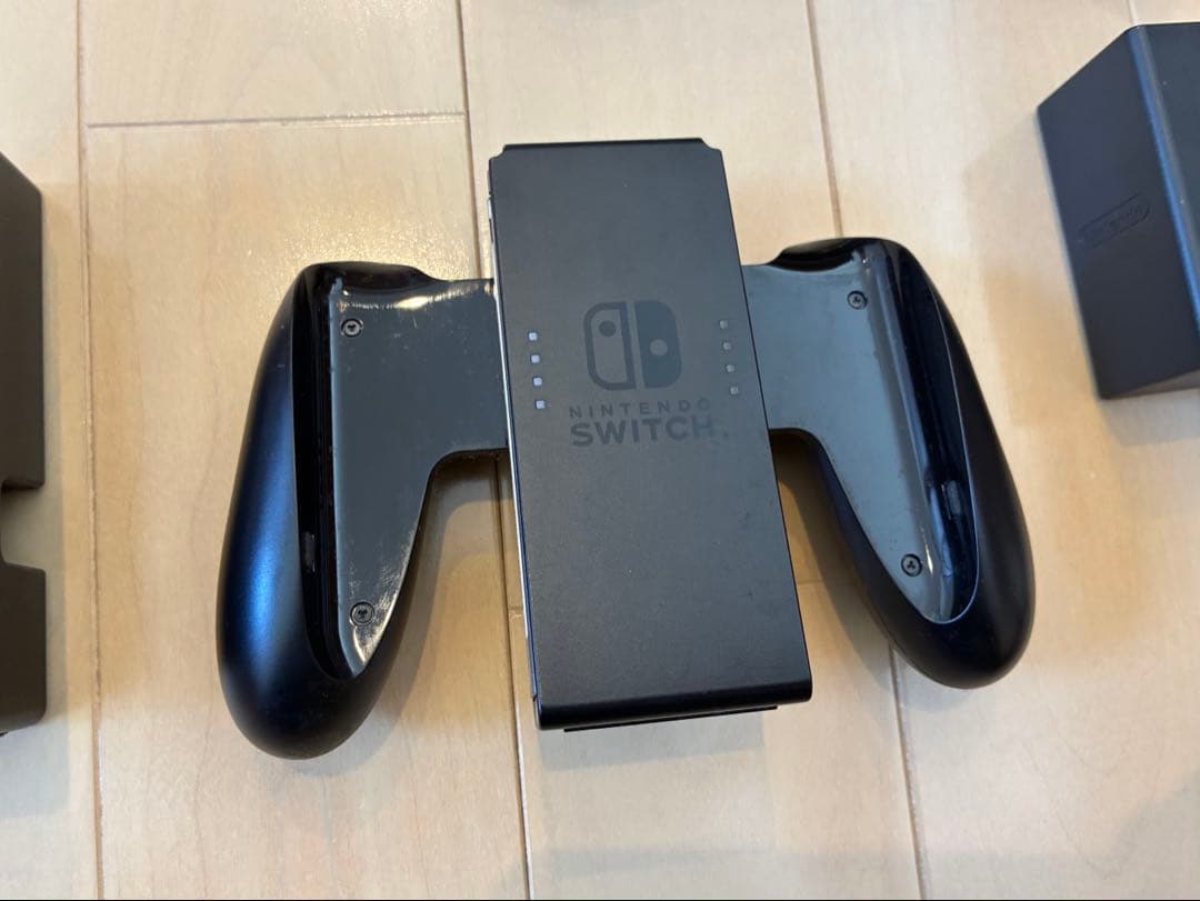 安*引様 Nintendo Switch 本体 赤/青 本体 + 付属品 ソフト