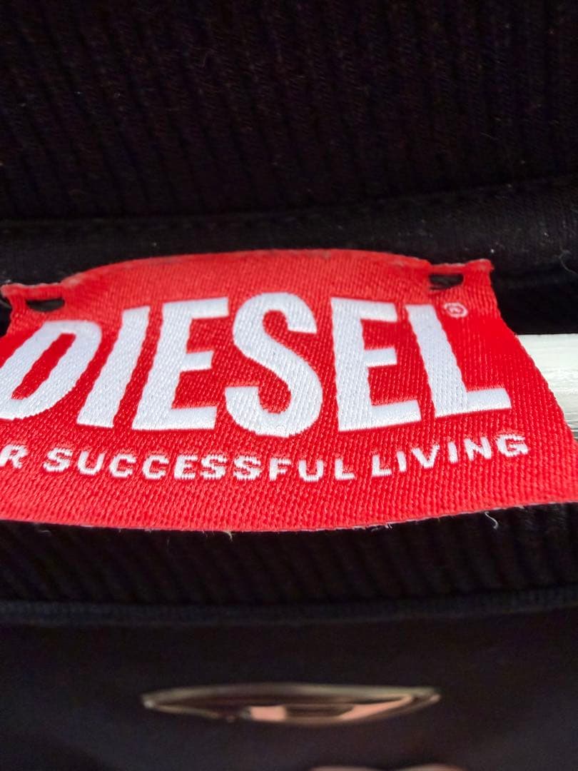 DIESEL ディーゼルブラックショートスリーブトレーナーM