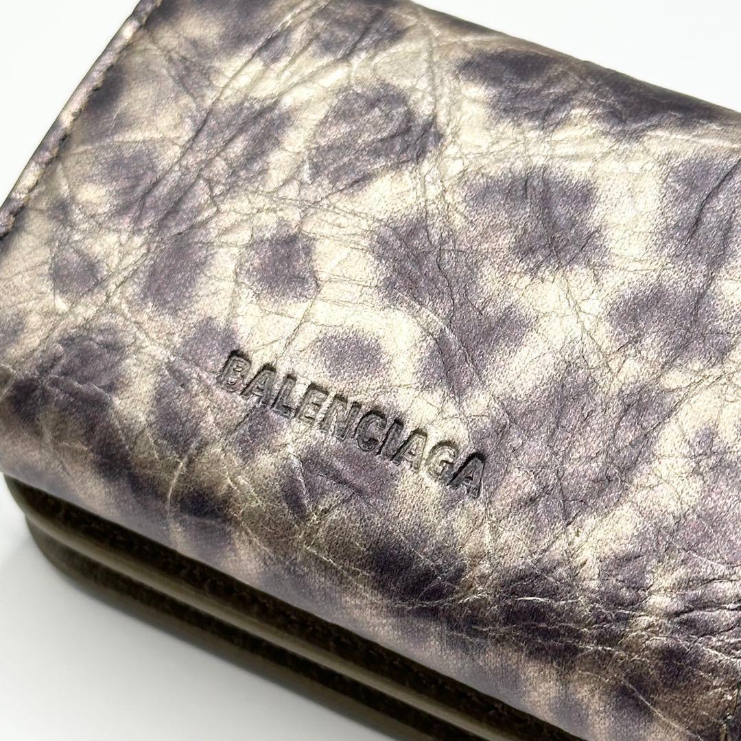 hana　【新品未使用】BALENCIAGA　バレンシアガ　三つ折り　財布