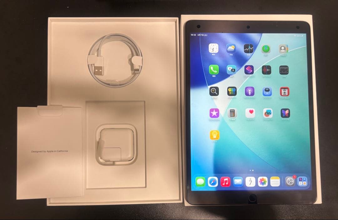 【a】iPad Air 第3世代 10.5 インチ 64GB Wi-Fi