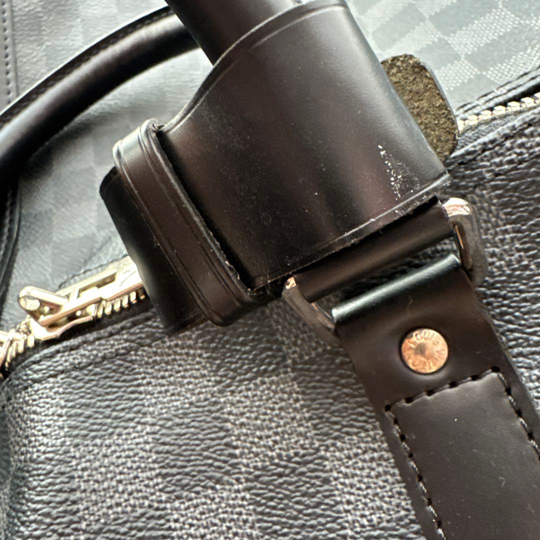Louis Vuitton ダミエグラフィット キーポル