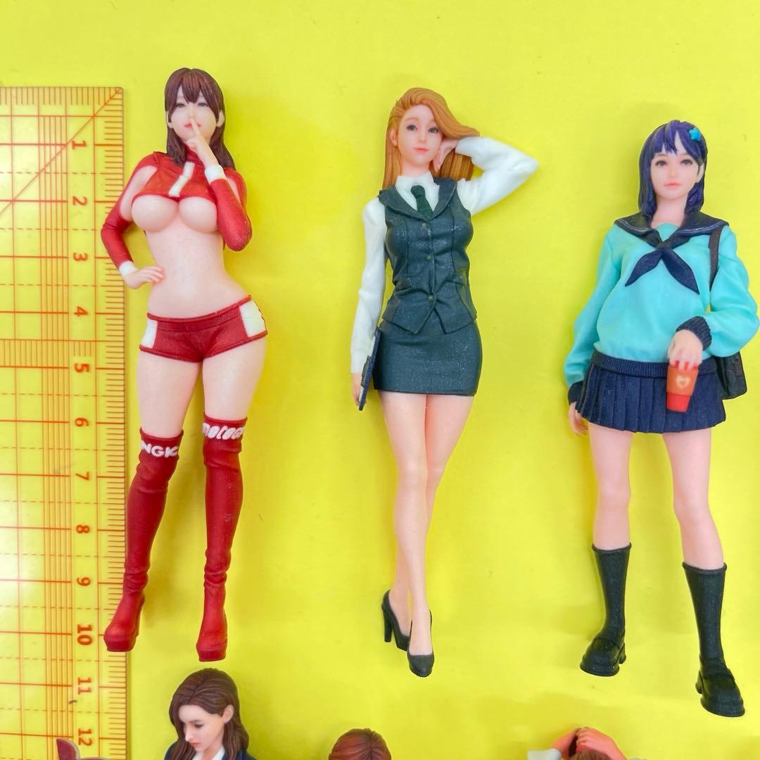 1/18 オーシャンコスモス　フィギュア8体　完成品　1/64より大　ミニカーに