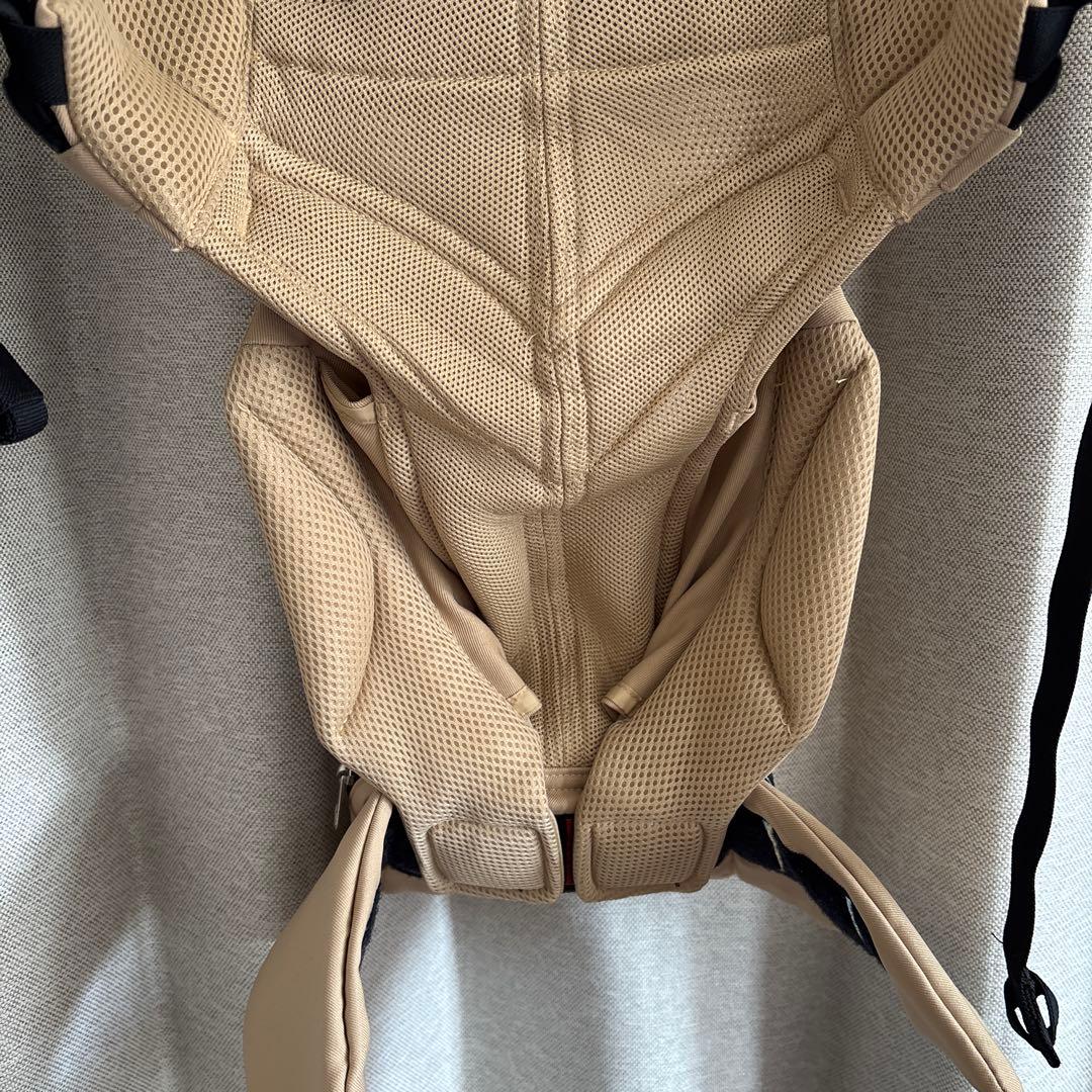 ergobaby メッシュ抱っこひも ベージュ
