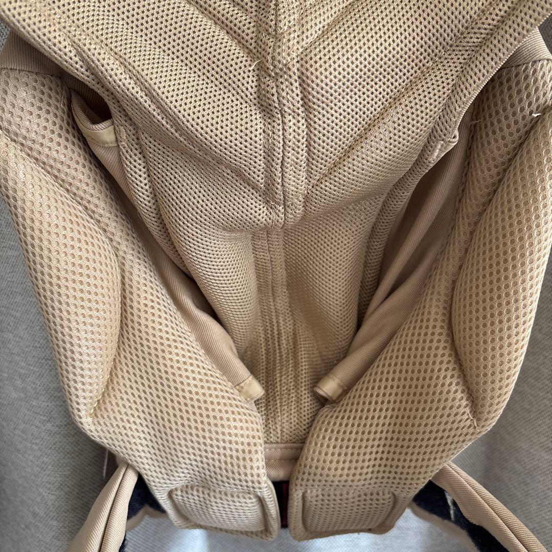 ergobaby メッシュ抱っこひも ベージュ