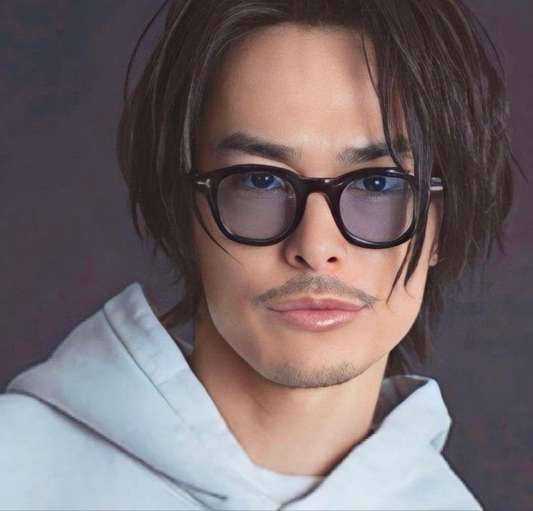 今市隆二着用　TOM FORD サングラス