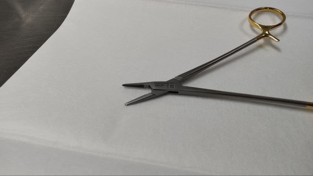 ヘガール持針器