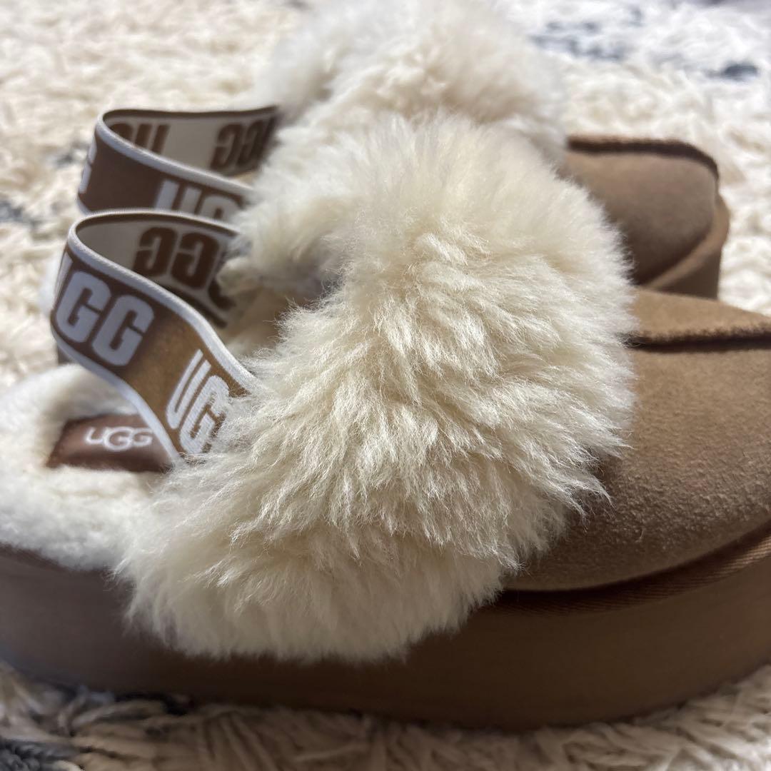 即購入可　UGG プラットフォーム ムートンブーツ ファンケット　厚底