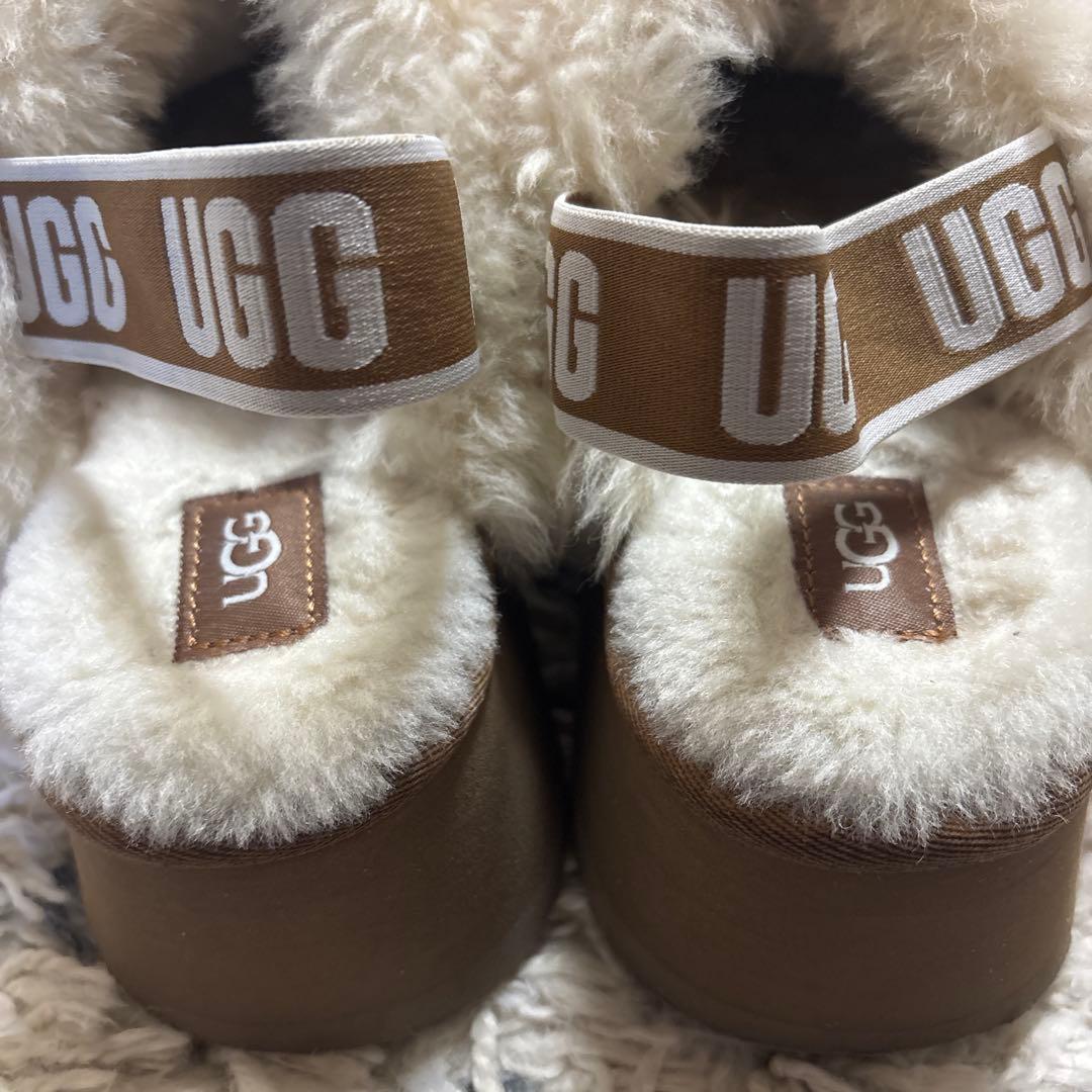 即購入可　UGG プラットフォーム ムートンブーツ ファンケット　厚底
