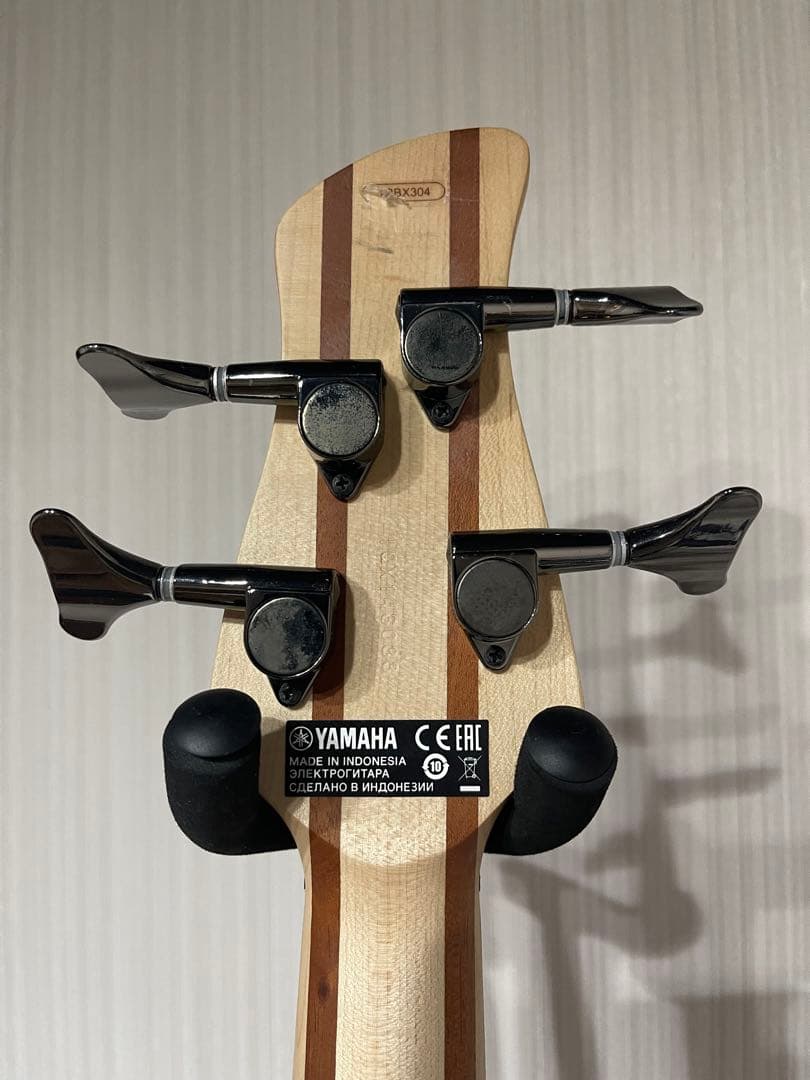 YAMAHAベース　【直接引き取り】