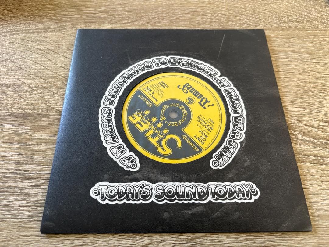 The Damned Stiff Singles 1976-1977 ボックス