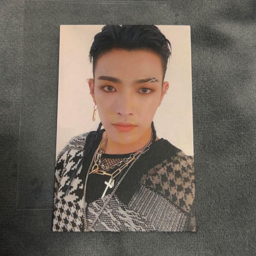 ATEEZ TREASURE EP.FIN： ALL TO ACTION 黒