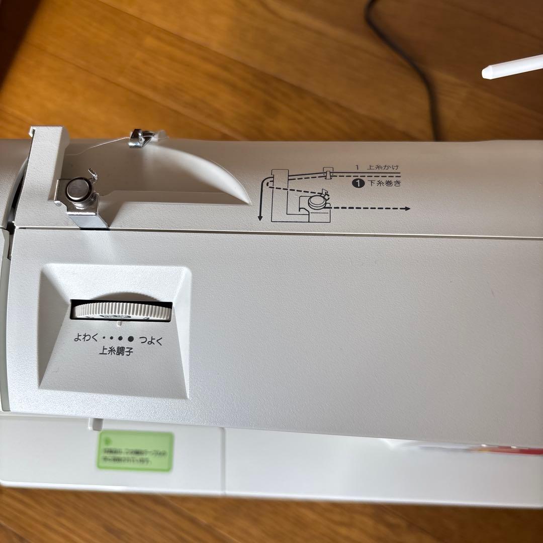 コンピュータミシン スヌーピーSENSIA 100SN brother