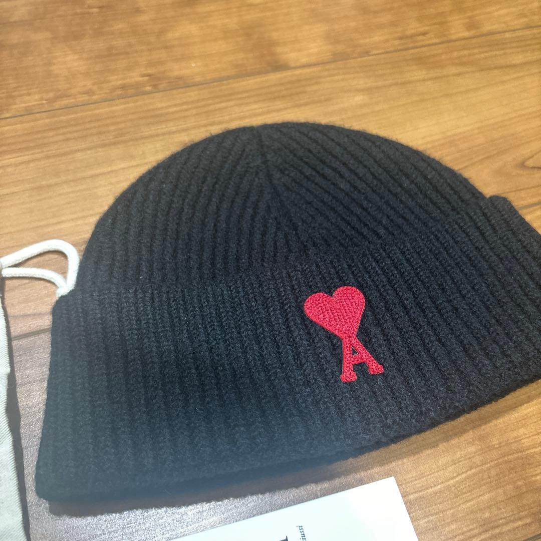 ami アミパリスハート刺繍 ニット帽 黒