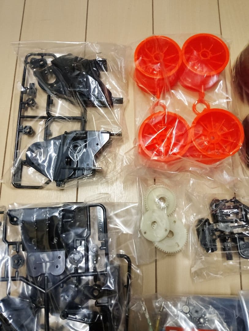 タミヤ電動RC　ブリッツァビートル　シャーシタイヤホイールのみ　ボディー無し