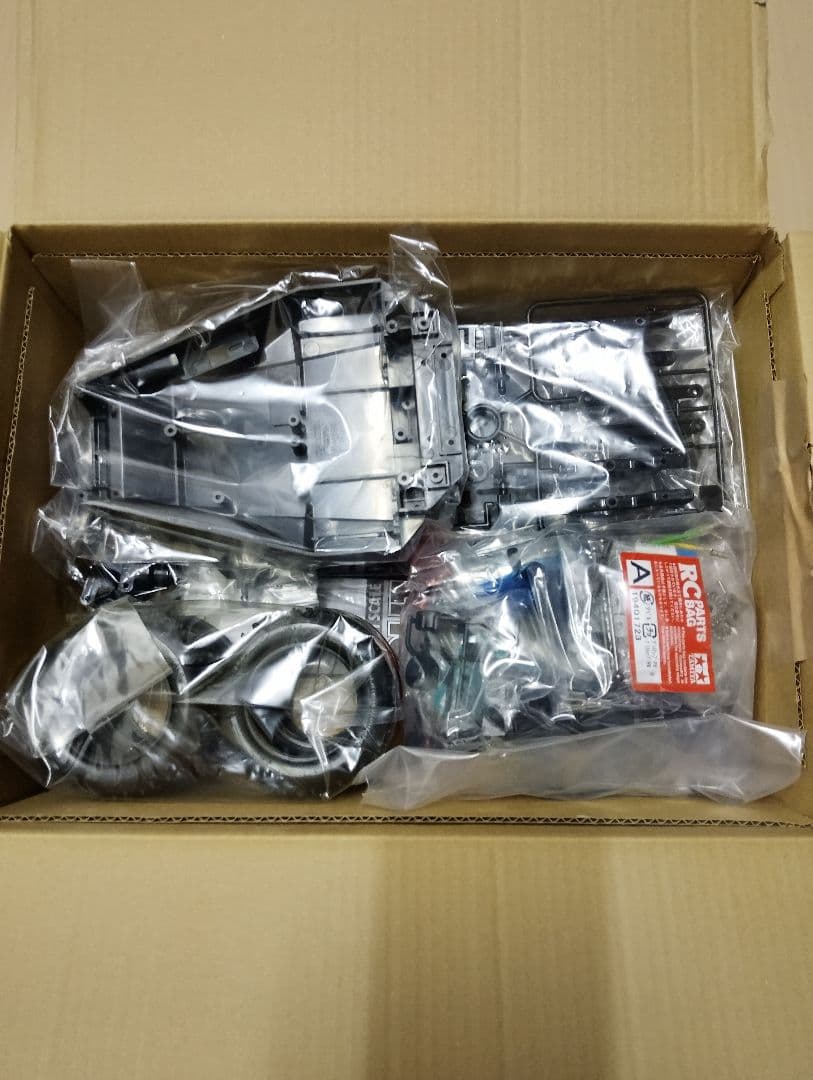 タミヤ電動RC　ブリッツァビートル　シャーシタイヤホイールのみ　ボディー無し