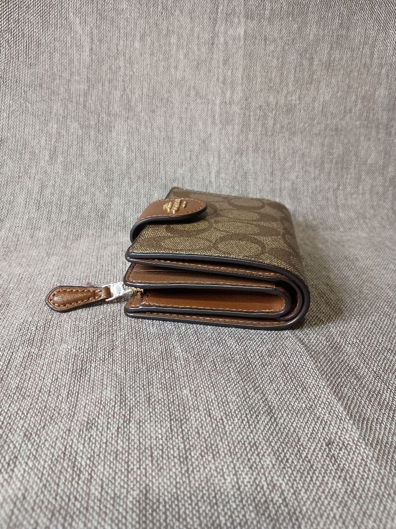 コーチ 財布(美品)