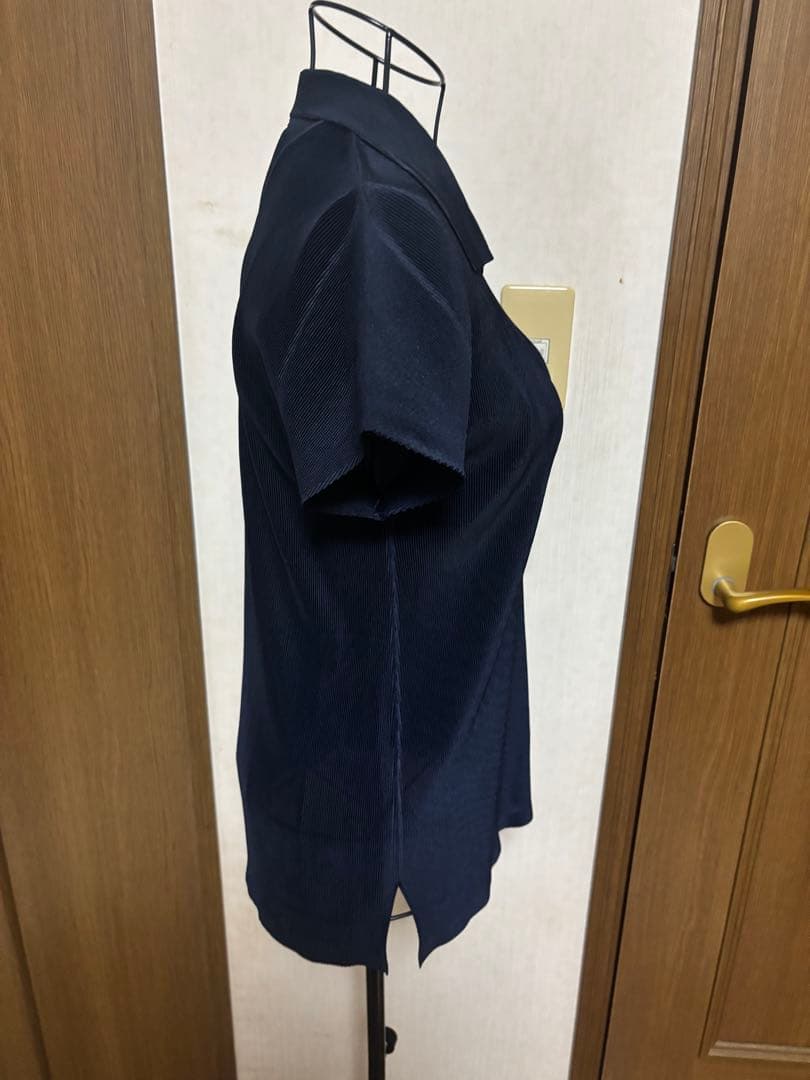 イッセイ ミヤケ 濃紺　ポロシャツ