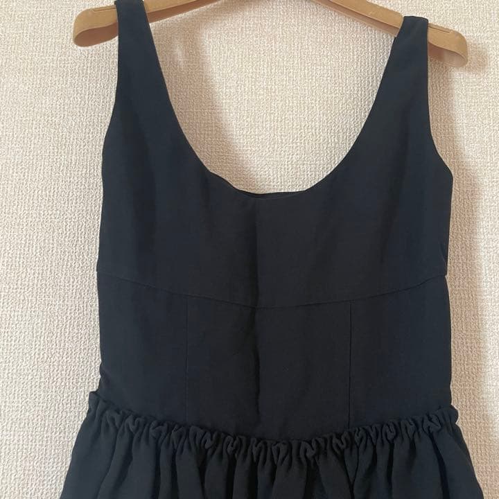ミュウミュウ　miumiu フレア　トップス　ブラック　タンク　未使用品