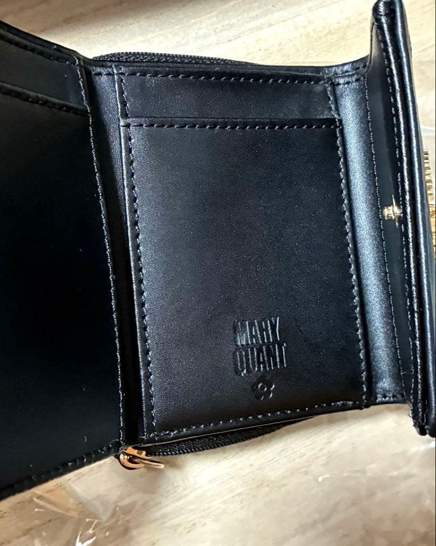MARY QUANT 三つ折財布 ブラック