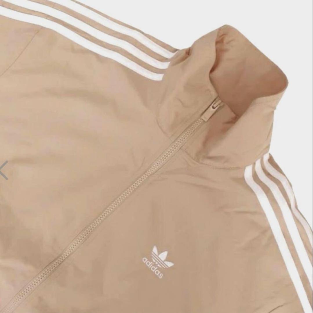 【軽く羽織れる万能アウター】adidas ナイロンジャケット ベージュ 2XL