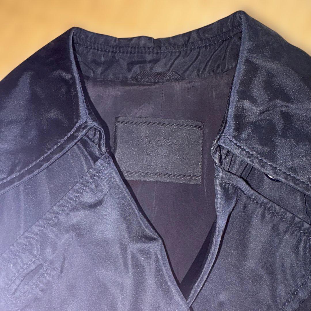 ネイビー ダブルブレスト トレンチコート　　プラダ　PRADA