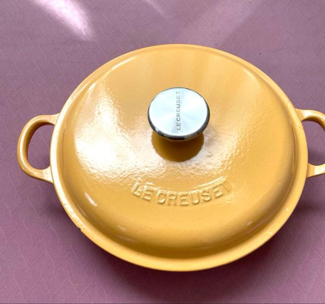 ル・クルーゼ（Le Creuset）ビュッフェ・キャセロール 22cm