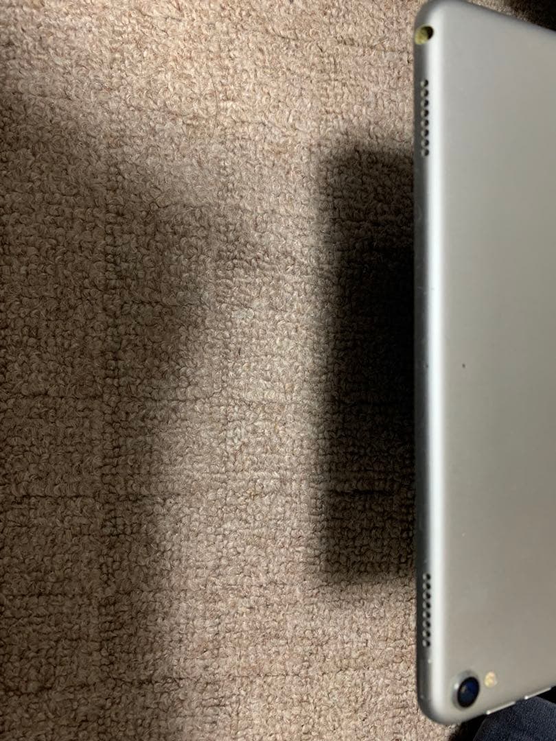 は*ん様 iPad Pro10.5 64GB　ロジクールキーボードカバー付き
