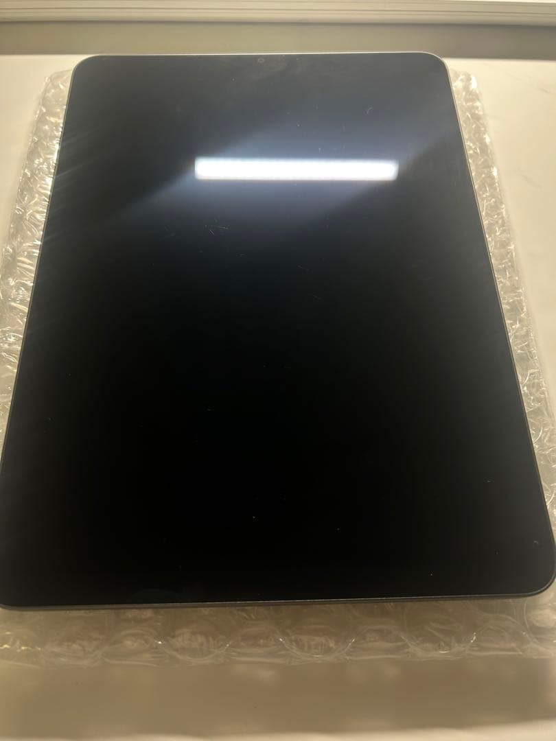 Apple iPad Air（第5世代）64GB WiFiモデル本体
