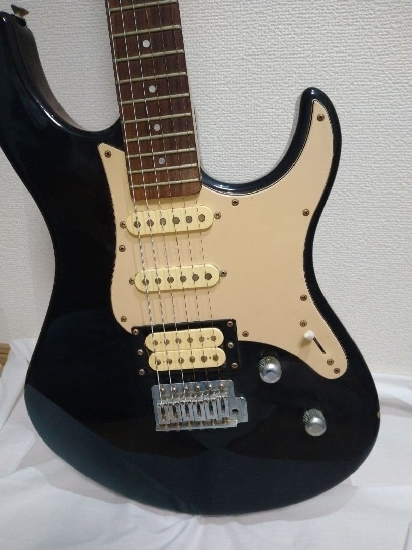 ヤマハ(YAMAHA) パシフィカ(PACIFICA) ギター PAC 112V
