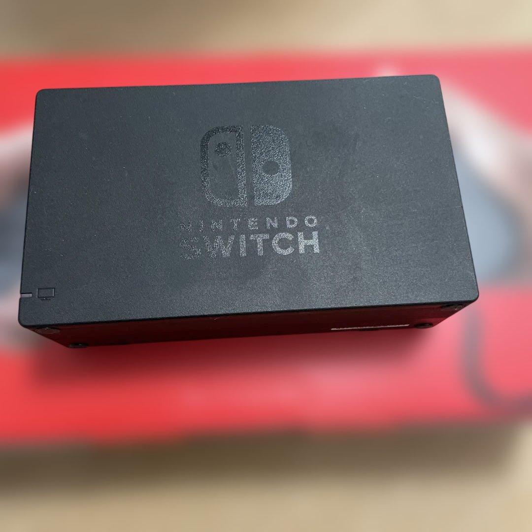 任天堂Switch 本体　グレー