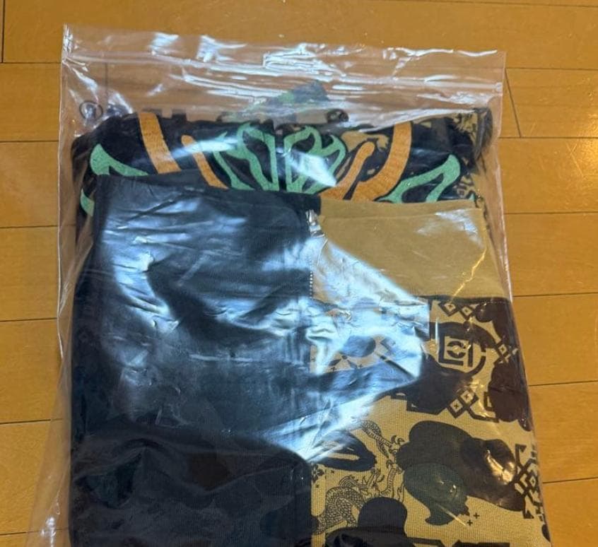 【 BAPE × CLOT 】 CAMO SPLIT SHARK RELAXED