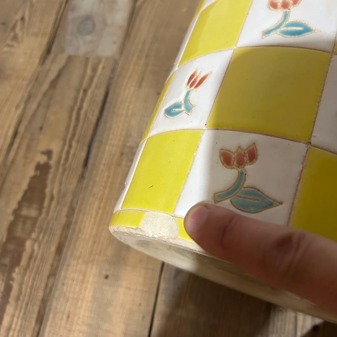 外国製？　花柄 傘立て 陶器