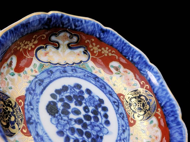 大聖寺伊万里　金襴手 丸紋に草花の図　膾皿　E901AS-fbpq