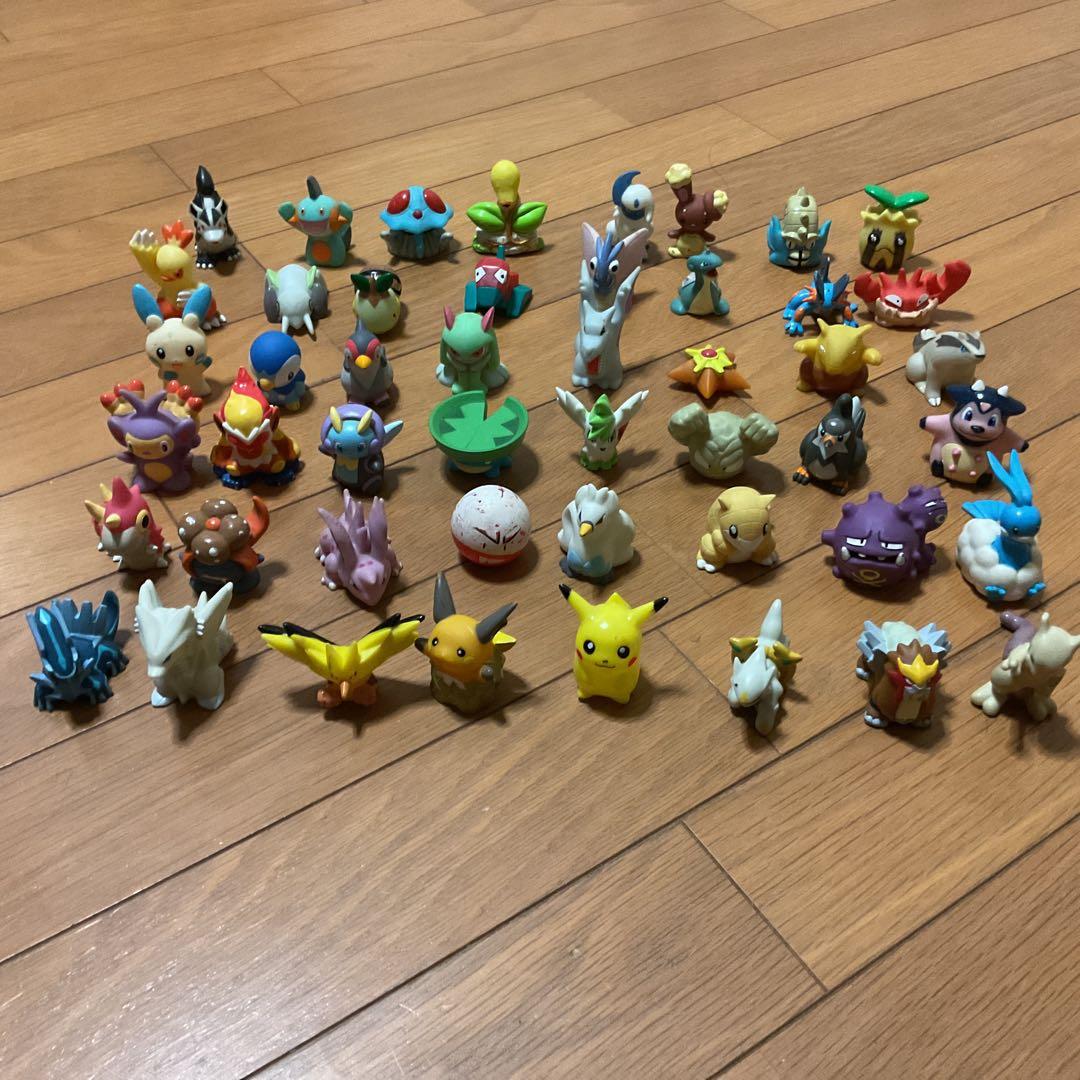 ポケモンフィギュア 指人形　約240個