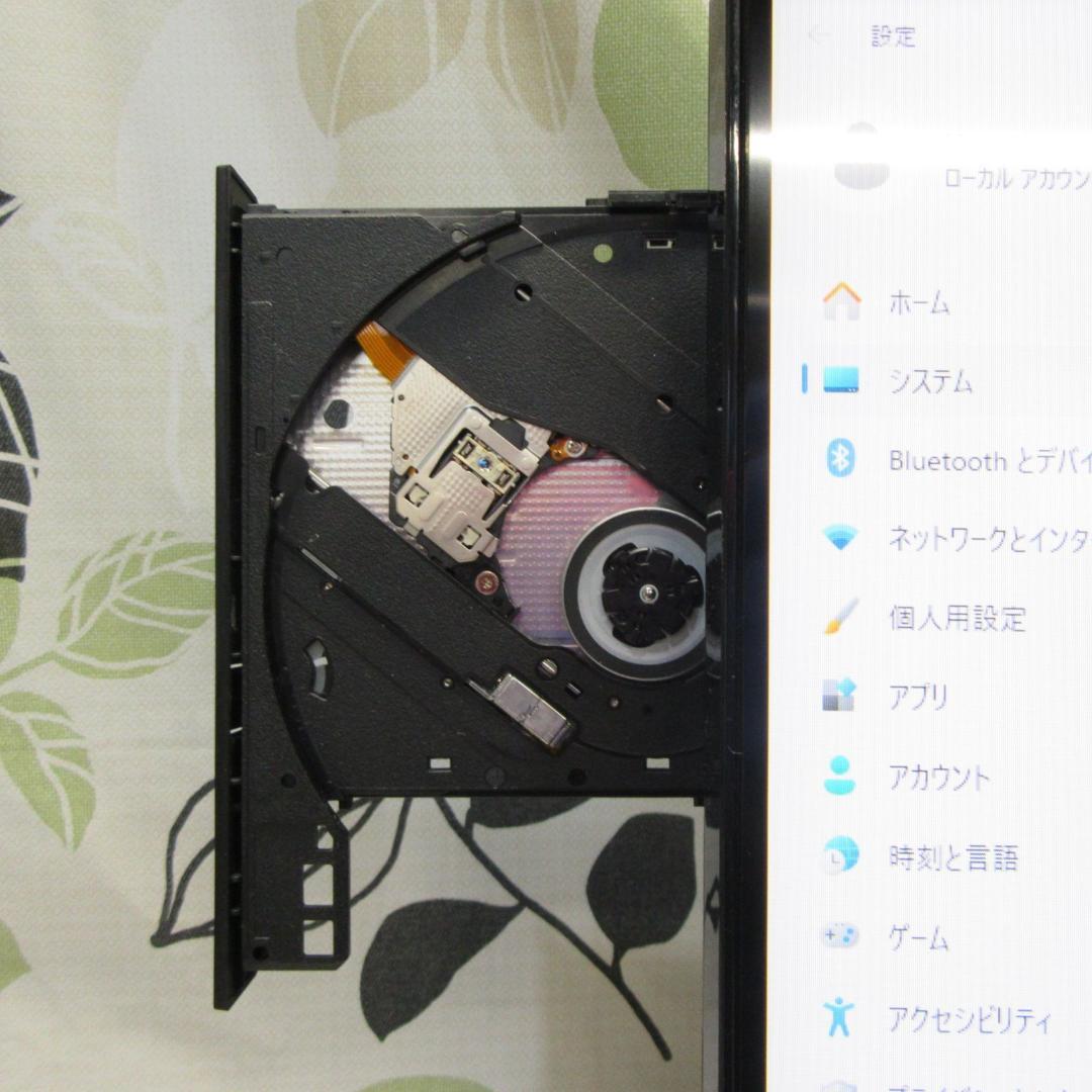 大画面！Win11公式対応i7/メ8/SSD+HDD/DVD/カメラ/TypeC