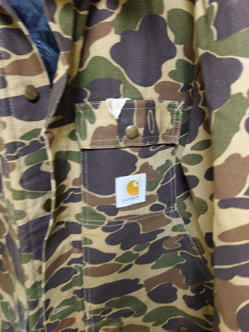 Carhartt カモフラージュジャケット