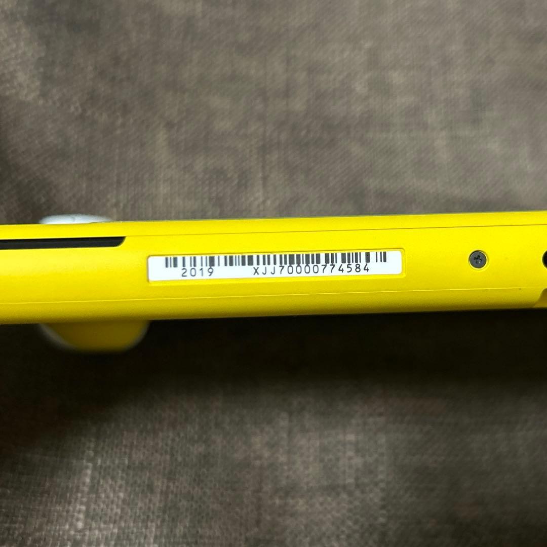 の*よ様 Switch Lite イエロー 充電器 あつまれどうぶつの森ソフト付